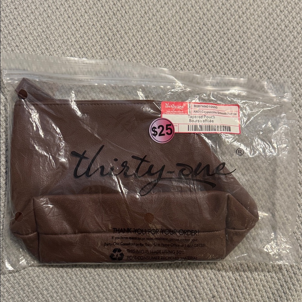 Thirty-One Brown Tapered Pouch in Cappuccino Smooth Pebble